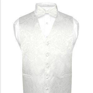 Vesuvio Napoli Italy - Men’s L White Paisley Dress Vest and Bow Tie